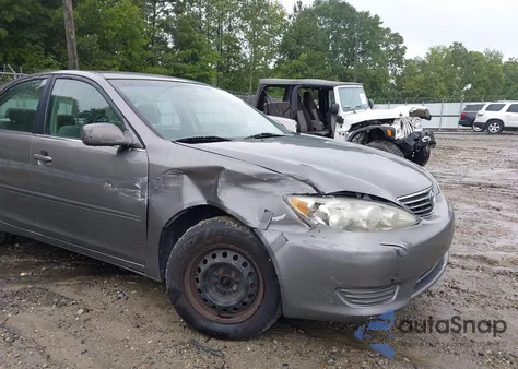 2005 Toyota Camry Le from USA, damaged, VIN 4T1BE30K75U968363